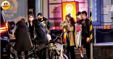 女神約會中1/Selina深夜嗑鍋會鮮肉 Hebe熱舞助興