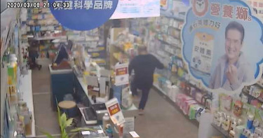 藥師:當個國家防疫小齒輪 火爆男不領情「直接砸店」遭網圍剿
