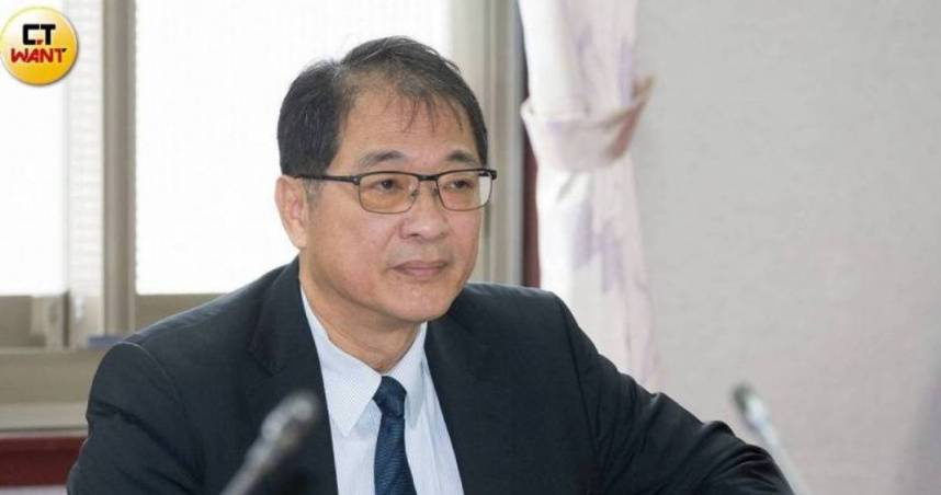 法務部長鄭銘謙今（21）日表示，個案法案審理中，審理部分尊重台北地院。（圖／黃威彬攝）