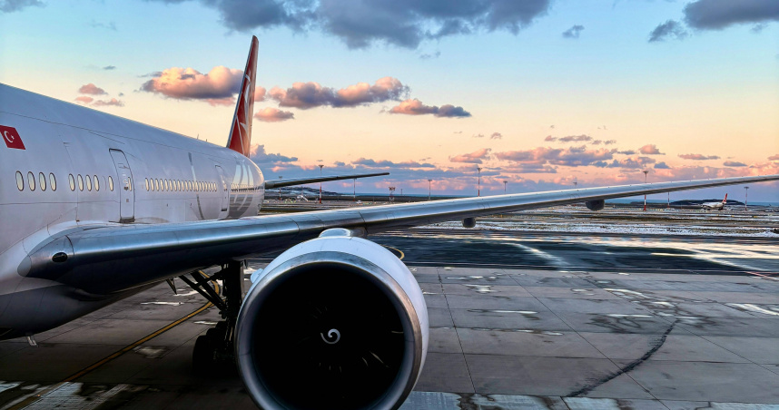 根據桃園國際機場公司統計，其實每月平均發生約80起行李箱配件脫落導致輸送系統異常的事件。（示意圖／翻攝Pexels）