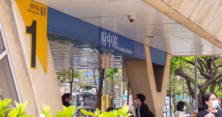 板南線爆落軌。（圖／報系資料照）