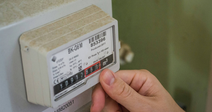 台東某大學宿舍發生電費糾紛暴力事件，大一生持水瓶砸傷室友後腦。（圖／示意圖，Unsplash）