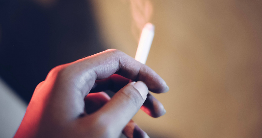 台中一對毒鴛鴦當著3歲女童面前吸食毒品長達9個月，女童毛髮檢驗出4種毒品反應。（圖／示意圖，Unsplash）