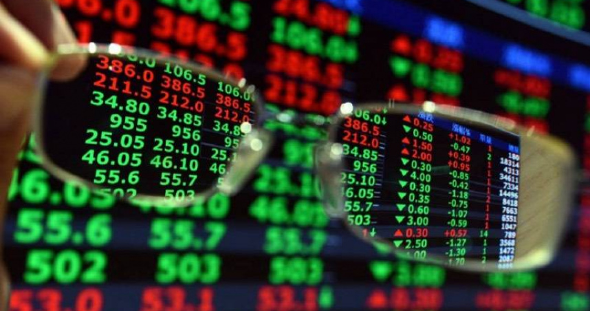 台股19日再創下盤中新高，盤中卻不敵賣壓，指數震盪翻黑。（圖／報系資料照）