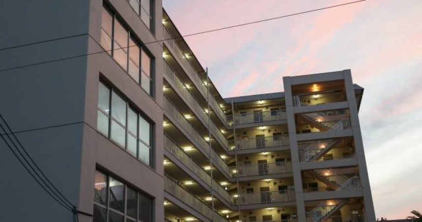 成都一名人妻裸睡，結果被2名打掃工人看光。（示意圖／翻攝自photoAC）