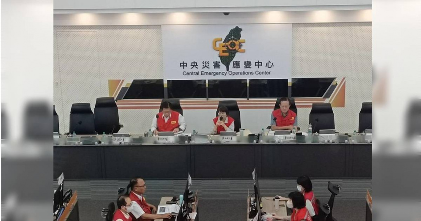 馬太鞍堰塞湖溢流在花蓮當地造成嚴重災情，中央災害應變中心警告，堰塞湖溢流期間仍有溢淹的可能，須持續監測雨勢發展。（圖／報系資料照）