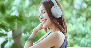 Sony發表旗艦級耳機 可辨識主人位置、自動切換降噪等級