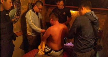 不爽敬酒遭嗆「你是什麼咖」 莽男一刀幹掉朋友裁定羈押