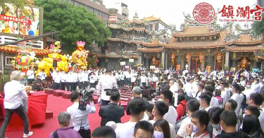 大甲鎮瀾宮白衣祈雨! 命理師揭過去「披麻戴孝」背後原因