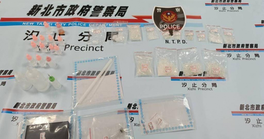 車內查獲大量毒品，包括安非他命14包、K他命2包及依托咪酯煙油16瓶。（ 圖／翻攝畫面）