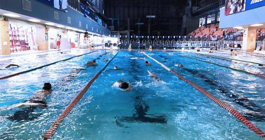 「靠北世壯運」日前貼出1名巴西選手的影片，內容是選手指游泳競賽時，男女性別應分開游，此外還無法即時得知名次等問題，該名選手20日在個人臉書發文澄清。（示意圖／北市體育局提供）