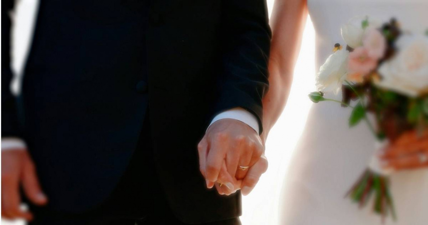 女子表示，男友提議要她婚後辭職在家專心育兒，讓她無法接受。（示意圖／Unsplash）