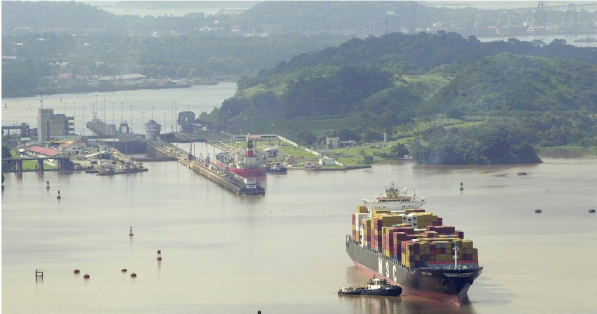 巴拿馬於美東時間23日正式接管位於巴拿馬運河（Panama Canal）大西洋與太平洋2端的2座港口。（圖／達志／美聯社）