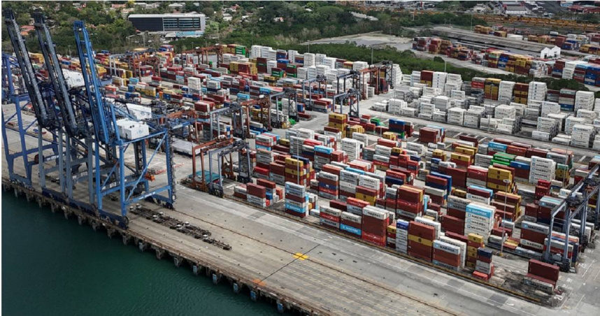 先前由長江和記實業公司營運的巴爾柏港（Balboa）目前已由巴拿馬政府接管。（圖／達志／美聯社）