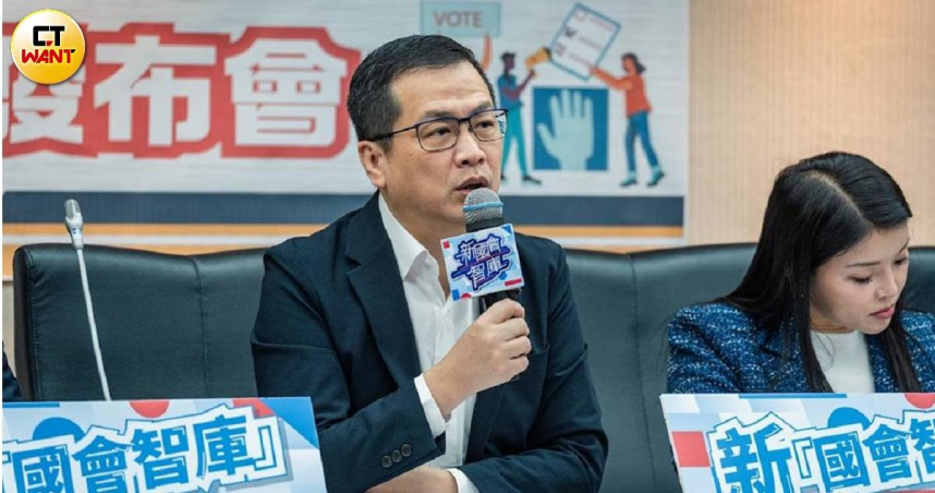 羅智強表示，過去台灣在晶片與工程實力上領先全球，但在AI治理與法制上相對落後，現在必須加快腳步，把制度補起來。（圖／報系資料庫）