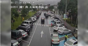 年假車流今最高峰 3國道高乘載管制