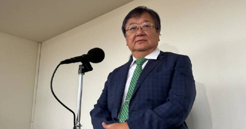 立委陳菁徽要求邱泰源立即清查台師大女足隊抽血流向,但邱並未同意(圖/陳菁徽辦公室提供)