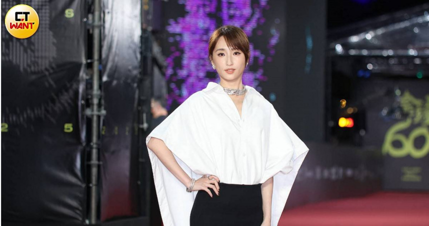 以《童話故事下集》入圍金鐘視后的柯佳嬿，典禮前在社群曬出生活片段，展現私下自然一面。（圖／本刊攝影組）