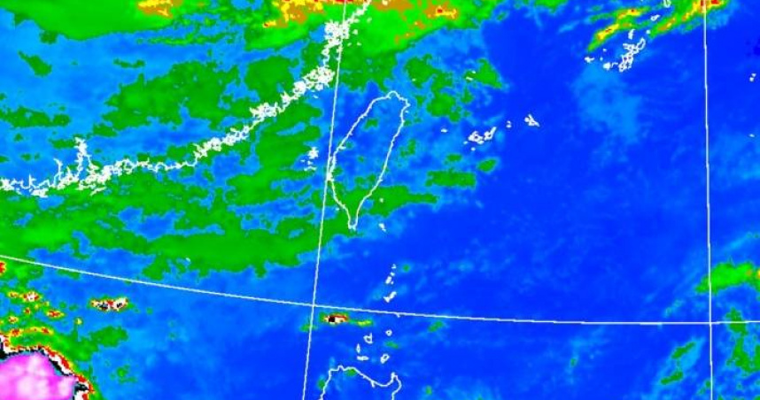 氣象專家賈新興表示，位於關島附近的熱帶系統有機會發展成颱風。（圖／翻攝自賈新興臉書）