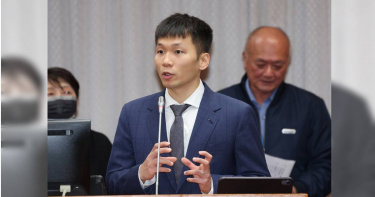 運動部長李洋26日首次赴立法院教育及文化委員會報告業務概況並備詢。（圖／中國時報姚志平攝）
