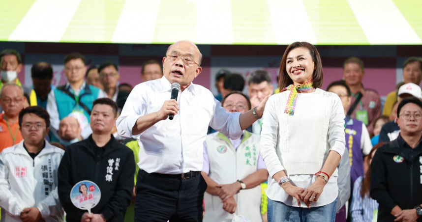 前行政院長蘇貞昌南下高雄鳳山為邱議瑩站台造勢，呼籲民眾力挺邱出線，延續高雄市政成果。（圖／翻攝自邱議瑩臉書）
