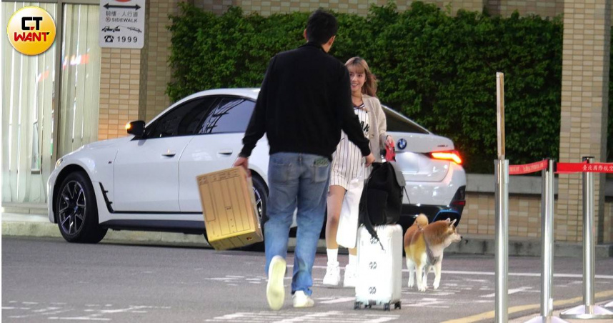 禹菡結束工作後親自開車到機場接男友。（圖／本刊攝影組）