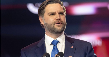 美國副總統范斯（JD Vance）位於俄亥俄州辛辛那提的住所傳出遭人攻擊，警方已逮捕1名嫌疑人。（圖／達志／美聯社）