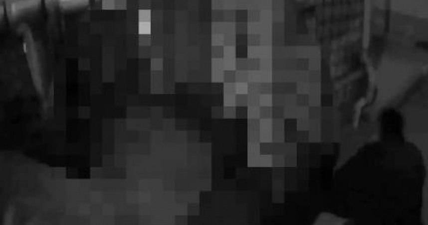 宜蘭監獄一名罹患舌癌的35歲黃姓受刑人，其在保外就醫期間潛逃，其行經北市文山區時落網。（圖／翻攝畫面）