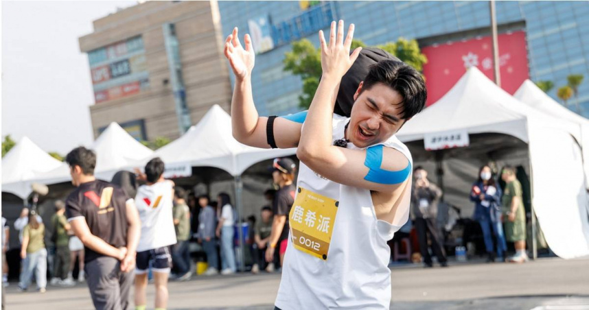 鹿希派不忍了！對戰岑永康航太學霸兒　狠嗆：我比所有星二代都拚