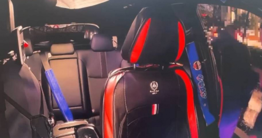 北市一名陳姓司機因拒載戴姓兄弟檔，遭2人拖下車痛毆。（圖／翻攝畫面）