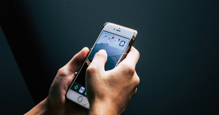 日本伊那市發生假警察詐騙案，台灣男子涉騙走價值7500萬日圓金幣遭逮。（示意圖／翻攝自unsplash）