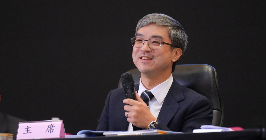 南山人壽董事長尹崇堯23日主持股東會。（圖／南山人壽提供）