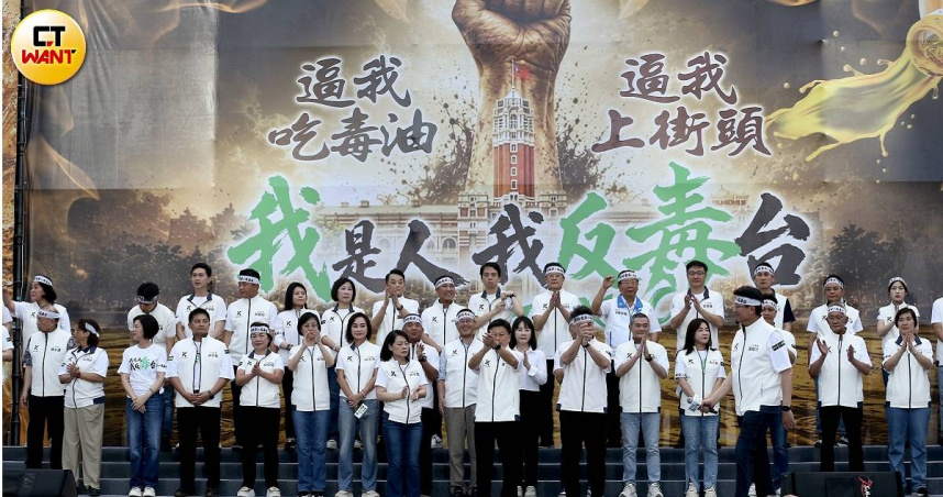 國民黨團響應民間團體發起的8月1日凱道集會，呼籲民眾共同為司法正義發聲。（圖／侯世駿攝）