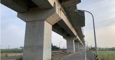 馬國女大生受害!黃偉哲稱「只有2盞路燈沒亮」遭打臉 該校生PO照反駁
